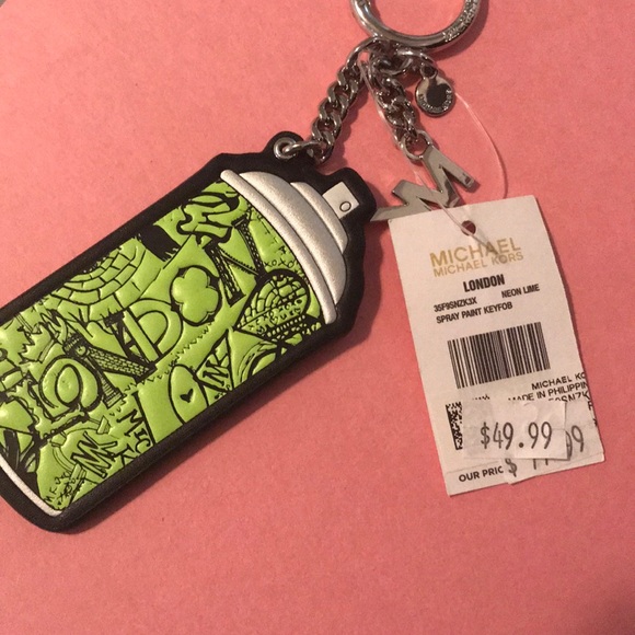 MK LONDON Keychain! - Picture 3 of 3